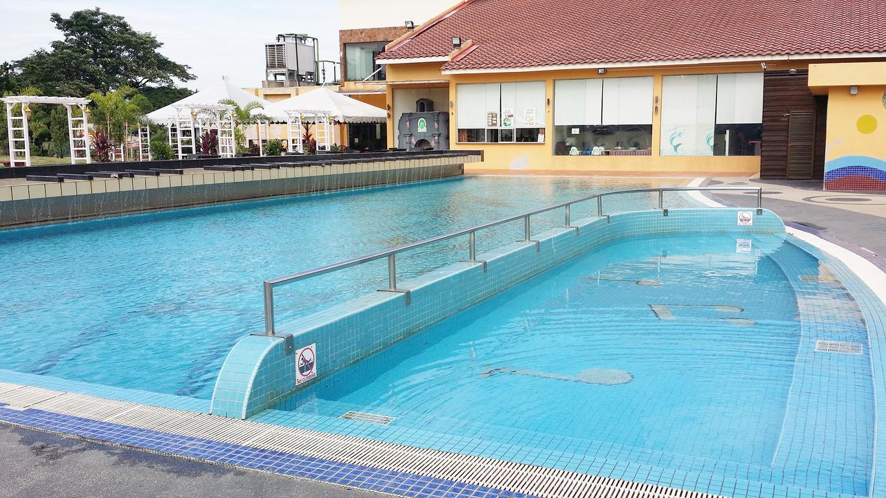 A Famosa Resort Melaka Malacca Exterior foto