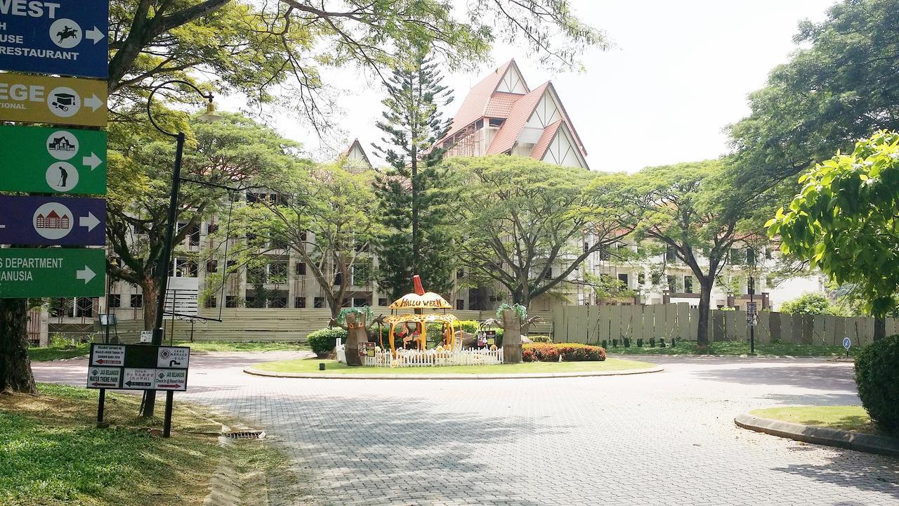 A Famosa Resort Melaka Malacca Exterior foto